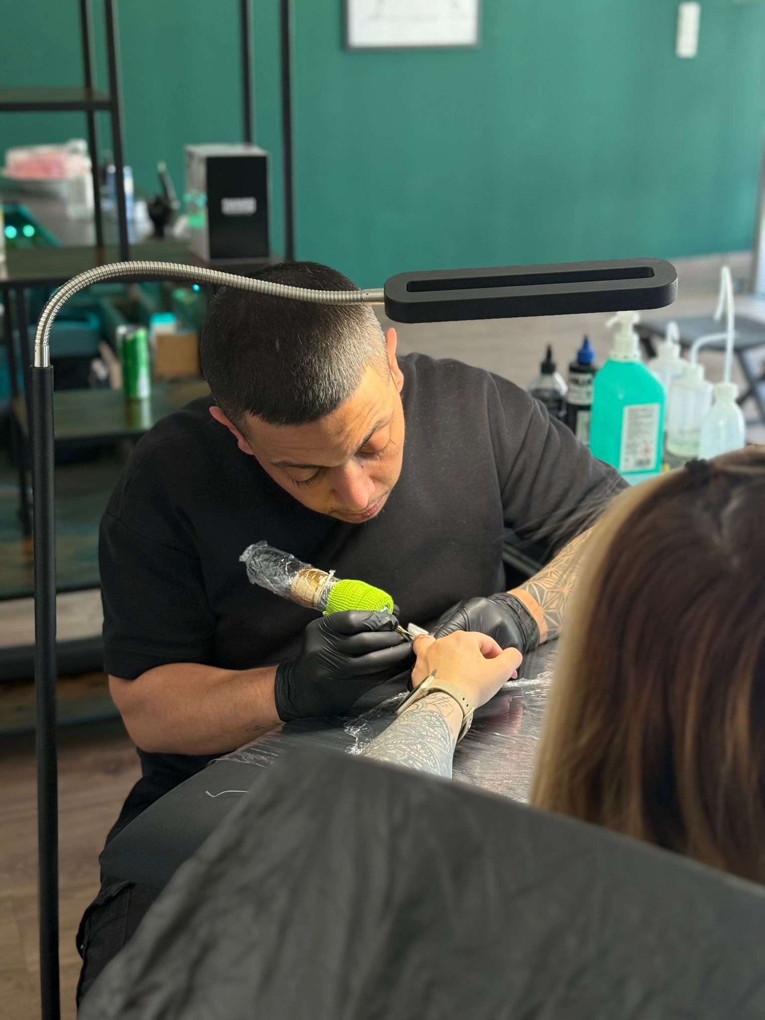 Tattoo artist